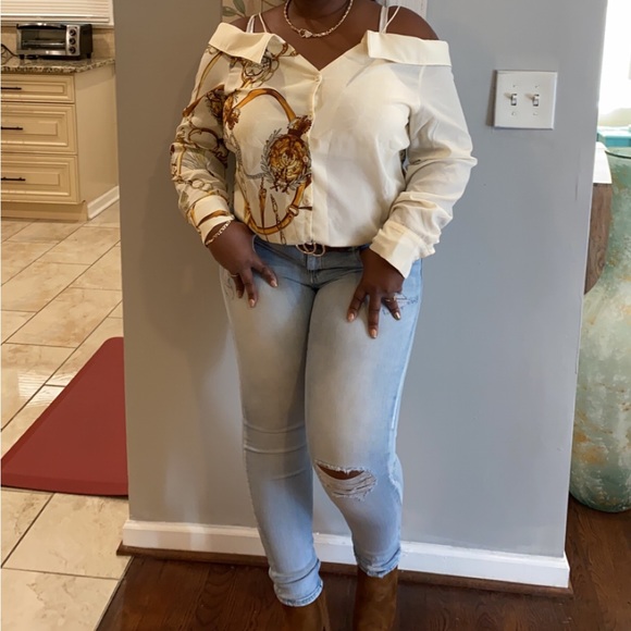 Women’s blouse - Picture 1 of 2